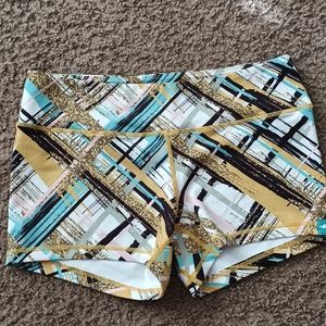 Booty athletic shorts